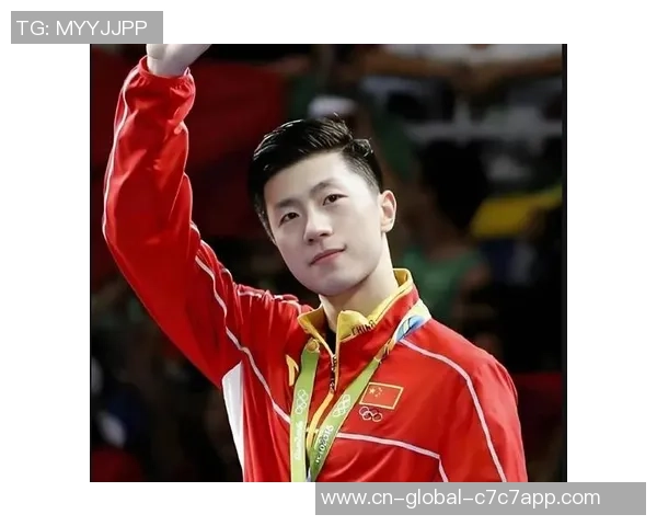 37岁马龙再创前史！李宁专属龙店开业，刘诗雯助阵引爆三里屯